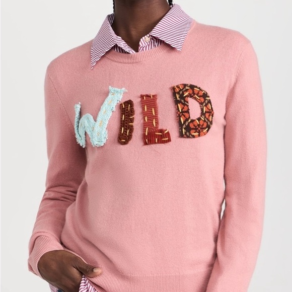 Stylish Pink Crew Neck Sweater with 'WILD' Motif - Picture 3 of 5
